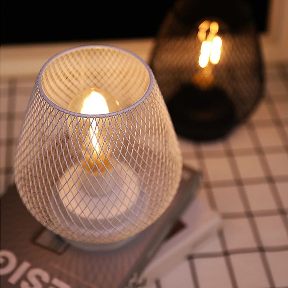 lampe de table en cage