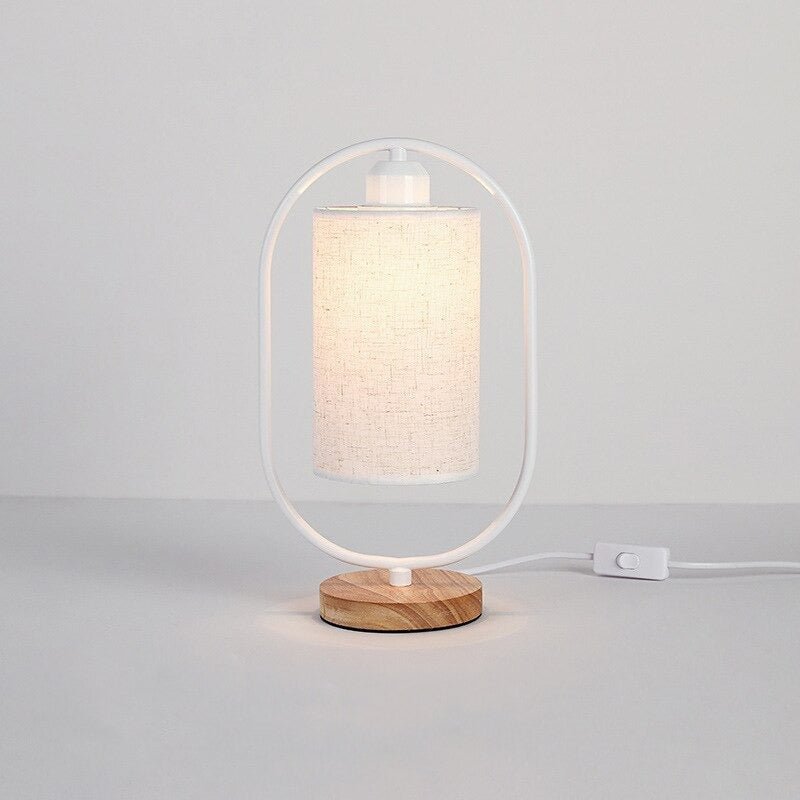 lampe de chevet au design industriel