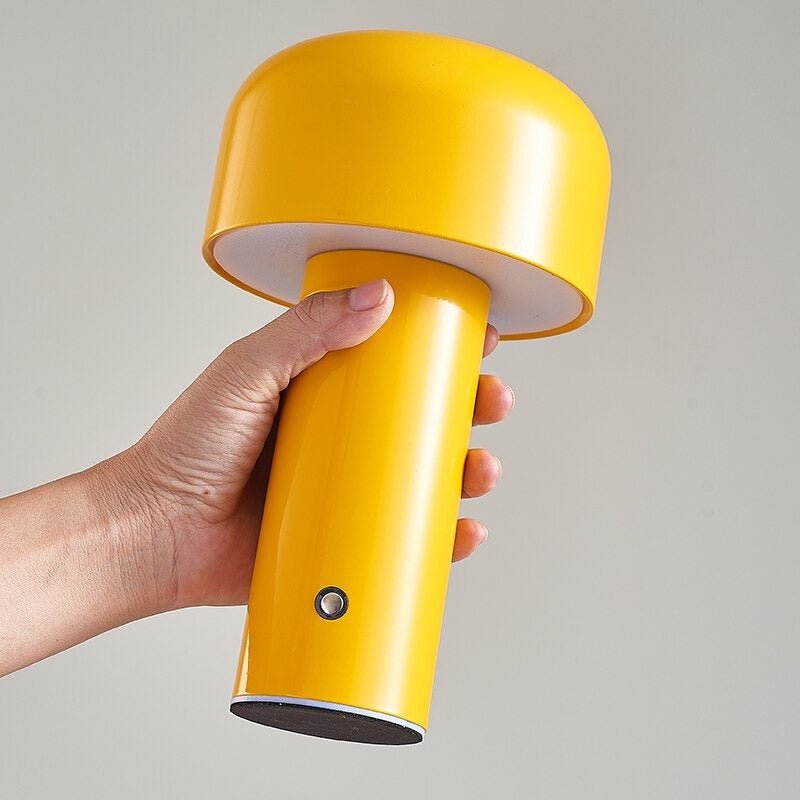lampe de chevet design champignon coloré