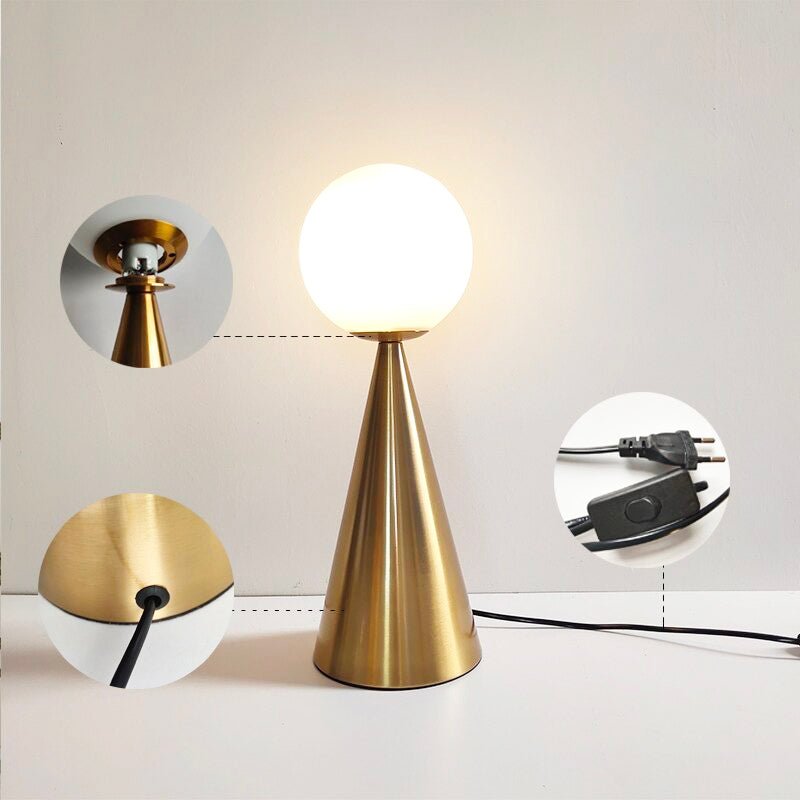 lampe de chevet au style moderne doré