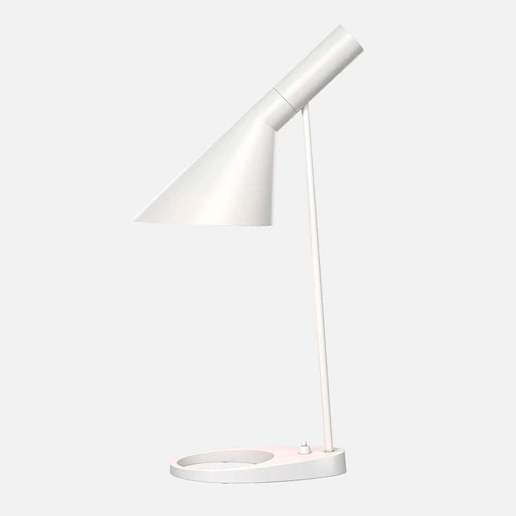 lampe design moderne en acier