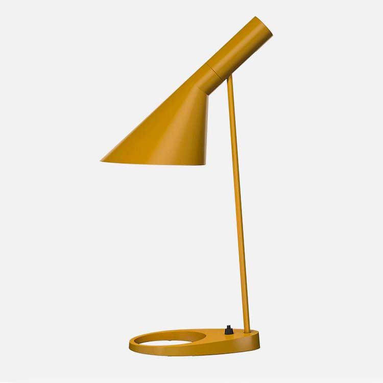 lampe de nuit en acier moderne