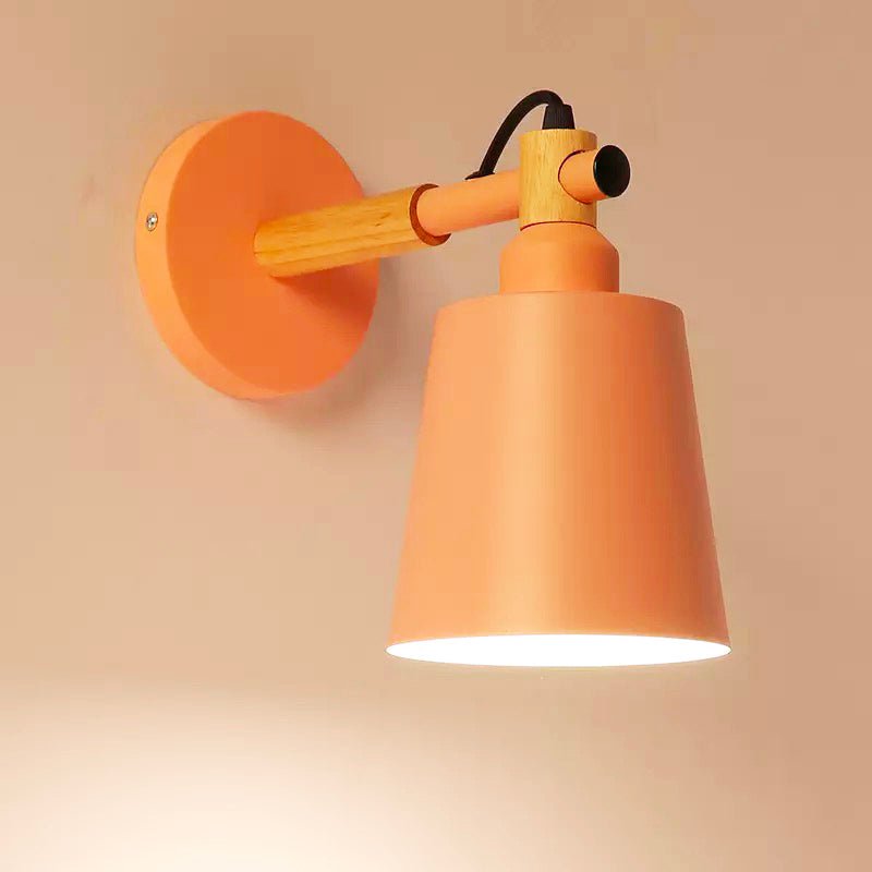 lampe murale décorative en bois