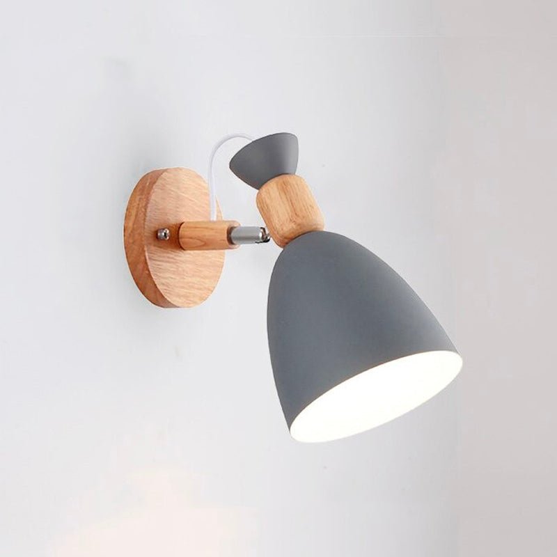 éclairage mural en bois scandinave